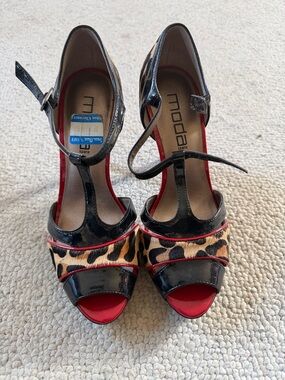 MODA Black Patent T-Strap Heels with Leopard Print and Red Accents